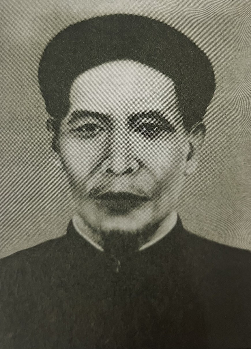 vi-dai-khoa-tha-bi-chem-khong-chiu-nhuc-2.jpg