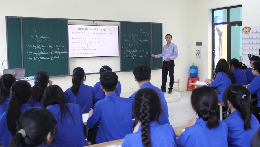 chinh-sach-mien-ho-tro-hoc-phi-2.jpg