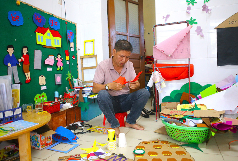 thay-giao-chon-nghe-uom-mam-1.jpg