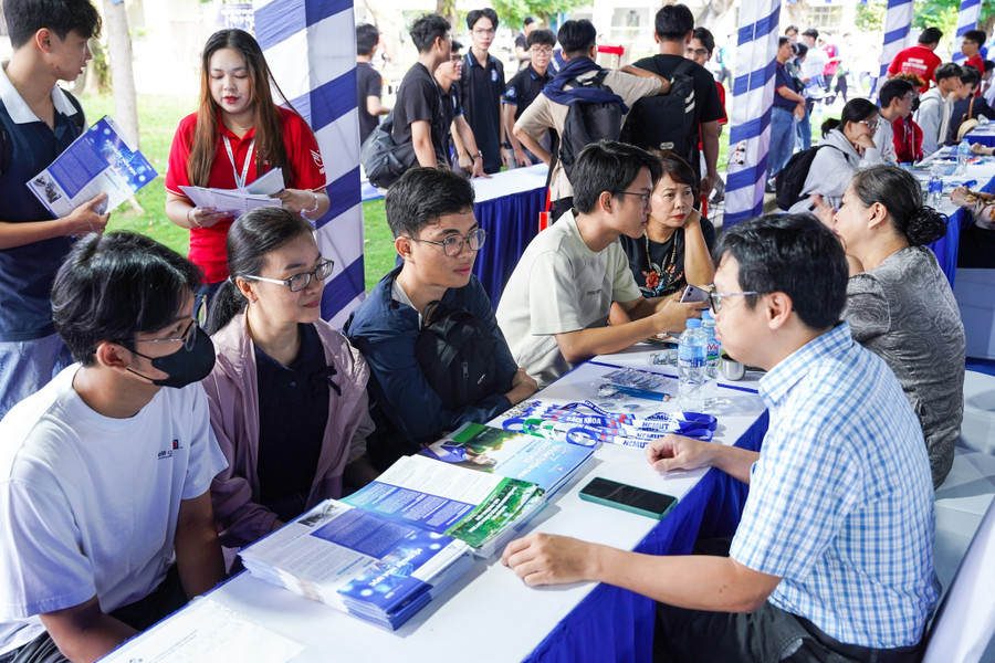 Phụ huynh, Đăng nhập vào MM886 Việt Nam tìm hiểu thông tin Đăng Ký MM88.COM Ngay +88K MM888 bảo mật tuyệt đối năm 2025. xay-dung-van-hoa-chat-luong-ben-vung-giua-cac-dia-phuong-1.jpg