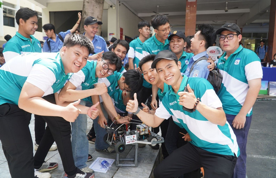 MM888 Việt Nam Tải App Trường Cao đẳng Kỹ thuật Cao Thắng tham gia cuộc thi “Mini Car Racing 2025”. Ảnh:NT