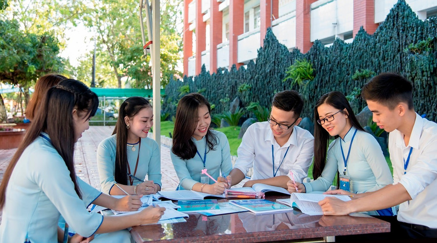 Giáo dục MM888 bảo mật tuyệt đối sau sáp nhập: Động lực đổi mới giáo dục vùng