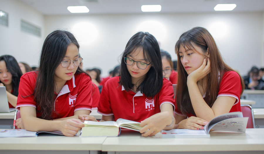 Ảnh minh họa INT. dot-pha-chien-luoc-de-dat-nuoc-phat-trien-nhanh-ben-vung2.jpg