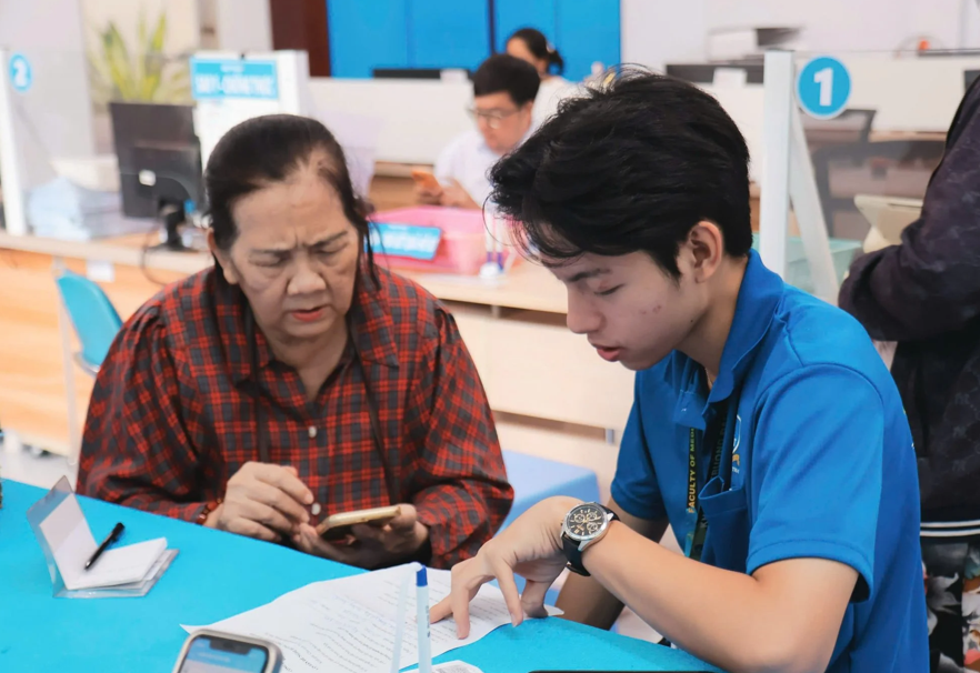 MM888 Việt Nam Tải App hỗ trợ người dân làm thủ tục hành chính. Ảnh: NTTU giao-duc-long-yeu-nuoc-trong-ky-nguyen-moi-1.png