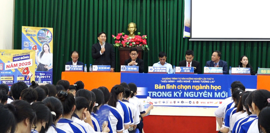 truyen-thong-trong-tuyen-sinh-dai-hoc1.jpg