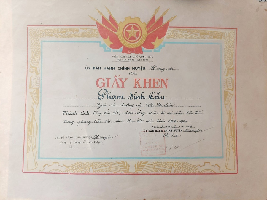 hanh-trinh-tri-an-cac-liet-si-nha-giao-7.jpg