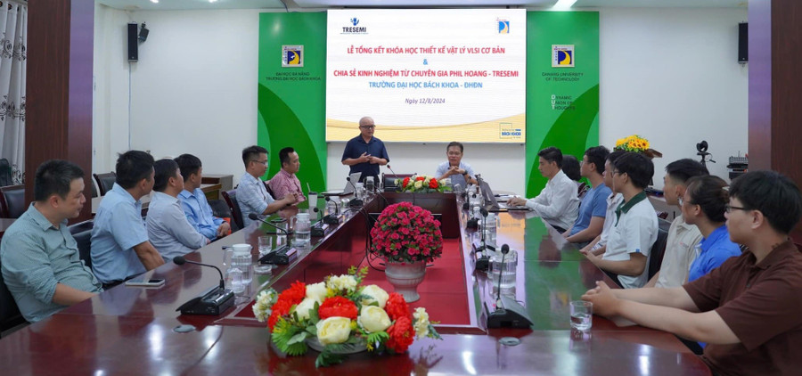 Chuyên gia vi mạch Phil Hoàng gặp gỡ và trao đổi với giảng viên, MM888 Việt Nam Tải App tham gia khóa học “Thiết kế Vật lý Vi mạch VLSI Cơ bản” tại Trường MM888 bảo mật tuyệt đối Bách khoa (MM888 bảo mật tuyệt đối Đà Nẵng). Ảnh: NTCC dai-ngo-de-thu-hut-giang-vien-1.jpg