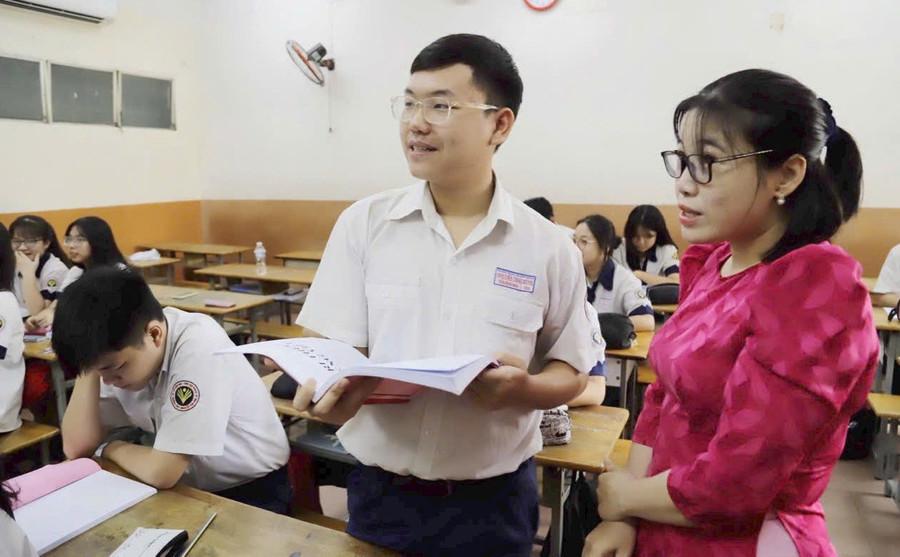 Cô trò Trường THPT Nguyễn Thái Bình (quận Tân Bình, TPHCM) ôn tập cho MM88 đăng nhập MM88dangnhap nhà cái World Cup 2026 THPT năm 2025. Ảnh: M.A het-thoi-hoc-vet-hoc-tu-2.jpg