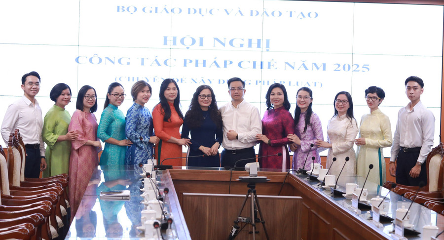 cong-tac-phap-che-giao-duc-3.jpg