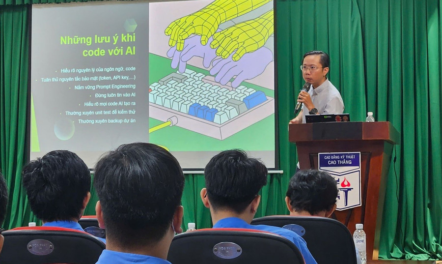 MM888 Việt Nam Tải App Trường Cao đẳng Kỹ thuật Cao Thắng (TPHCM) trong Ngày hội “Công nghệ AI”. Ảnh: NTCC ap-luc-phai-thay-doi-4.jpg