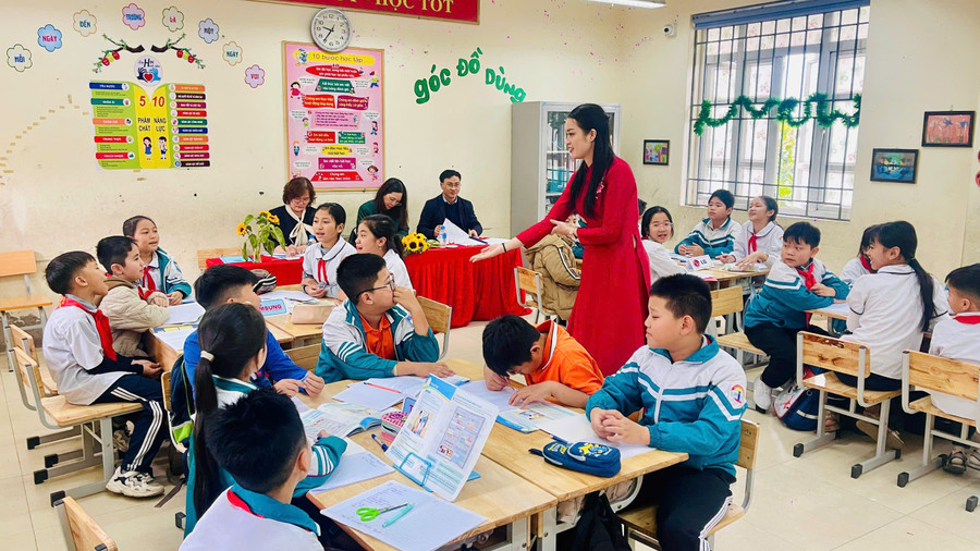 Trung Tâm Đăng Nhập MM88 Chính Thức Mới Hà Nội tham gia Hội thi Trung Tâm Đăng Nhập MM88 Chính Thức Mới dạy giỏi cấp Tiểu học năm học 2025 - 2026. Ảnh minh họa: INT vung-niem-tin-tron-trach-nhiem-1-7018.jpg