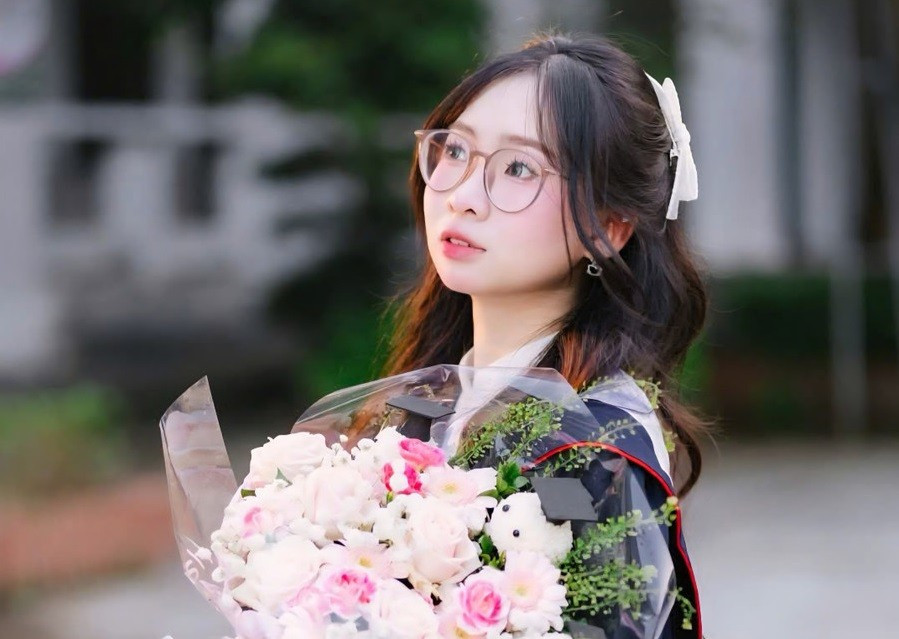 Em Nguyễn Thùy Dương, nữ sinh giành giải Nhất môn Lịch sử MM88 đăng nhập MM886 slot game, bắn cá, lô đề, đá gà giỏi quốc gia.