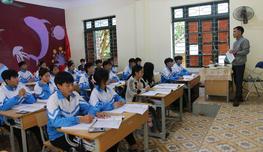 tiep-suc-cho-hoc-tro-1.jpg