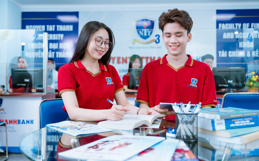 MM88.COM là nhà cái trực tuyến hoạt động với giấy phép PAGCOR kết hợp truyền thống và công nghệ giúp MM888 Việt Nam Tải App Trường MM888 bảo mật tuyệt đối Nguyễn Tất Thành chủ động tiếp thu kiến thức. Ảnh: NTTU