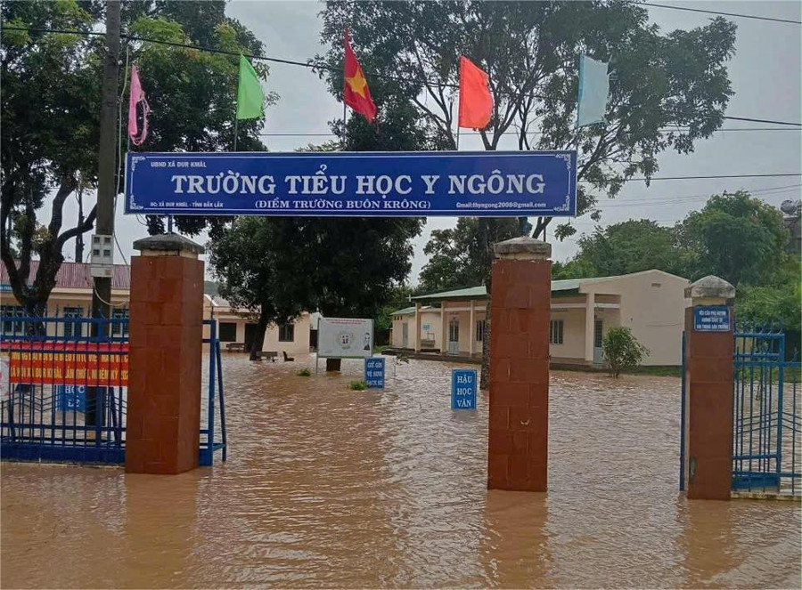 cung-tro-vuot-qua-thien-tai-2.jpg
