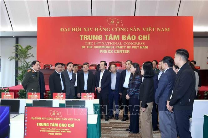 Thường trực Ban Bí thư Trần Cẩm Tú kiểm tra Trung tâm Báo chí 2MM88.com trò chơi casino và slot XIV. img-6620.jpg