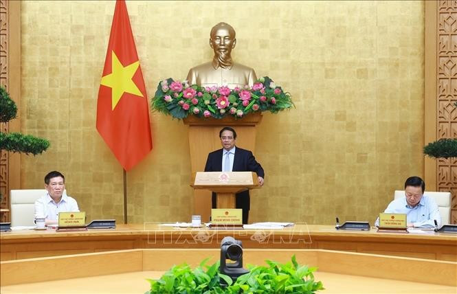 Thủ tướng Phạm Minh Chính chủ trì Phiên họp Chính phủ chuyên đề về xây dựng pháp luật tháng 4. (Ảnh: Dương Giang/TTXVN)