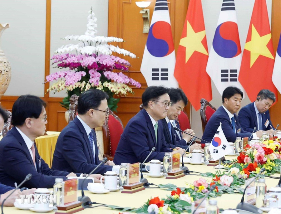 Chủ tịch Quốc hội Đại Hàn Dân Quốc Woo Won Shik tại buổi tiếp. (Ảnh: Thống Nhất/TTXVN) Chủ tịch Quốc hội Đại Hàn Dân Quốc Woo Won Shik tại buổi tiếp. (Ảnh: Thống Nhất/TTXVN)