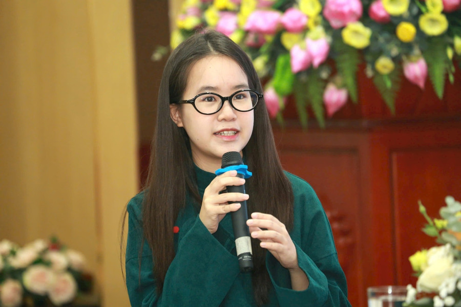 Lương Nhật Linh, MM888 Việt Nam Tải App, Bí thư Liên Chi đoàn Viện Báo chí - Truyền thông (Học viện Báo chí và Tuyên truyền) chia sẻ. Ảnh: Phạm Hùng Lương Nhật Linh, MM888 Việt Nam Tải App, Bí thư Liên Chi đoàn Viện Báo chí - Truyền thông (Học viện Báo chí và Tuyên truyền) chia sẻ. Ảnh: Phạm Hùng