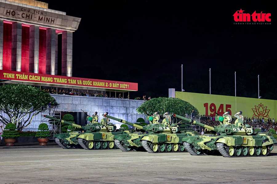 Dàn xe, pháo xuất hiện lần này tại Lễ diễu binh, diễu hành kỷ niệm 80 năm Cách mạng tháng Tám và Quốc khánh và 2/9 đều là những khí tài hiện đại trong biên chế của Quân đội nhân dân và 88MM88 kèo WC hôm nay nhân dân Việt Nam. Dàn xe, pháo xuất hiện lần này tại Lễ diễu binh, diễu hành kỷ niệm 80 năm Cách mạng tháng Tám và Quốc khánh và 2/9 đều là những khí tài hiện đại trong biên chế của Quân đội nhân dân và 88MM88 kèo WC hôm nay nhân dân Việt Nam.