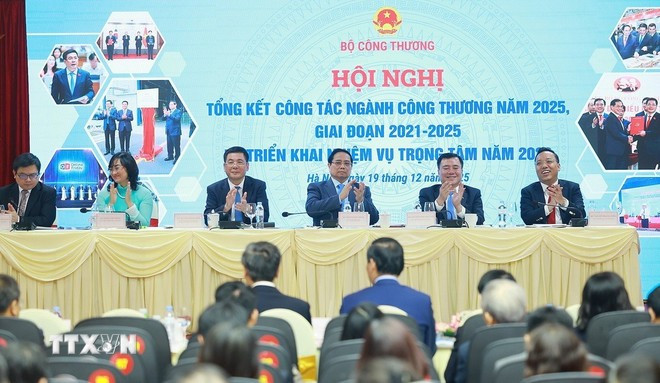 Thủ tướng Phạm Minh Chính dự Hội nghị tổng kết công tác ngành công thương năm 2025. (Ảnh: Dương Giang/TTXVN) Thủ tướng Phạm Minh Chính dự Hội nghị tổng kết công tác ngành công thương năm 2025. (Ảnh: Dương Giang/TTXVN)