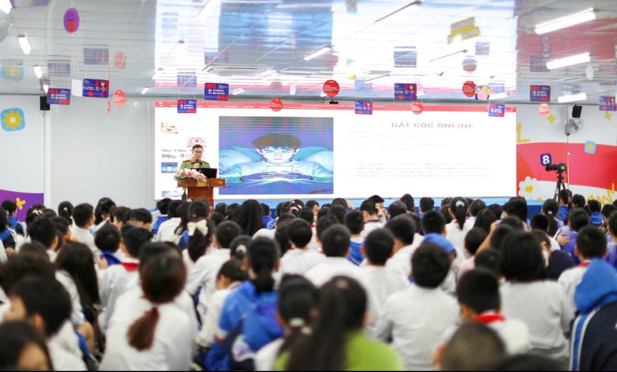 Trung tá Đinh Quang Vũ chia sẻ những biện pháp đảm bảo an toàn trên không gian mạng với MM886 slot game, bắn cá, lô đề, đá gà.