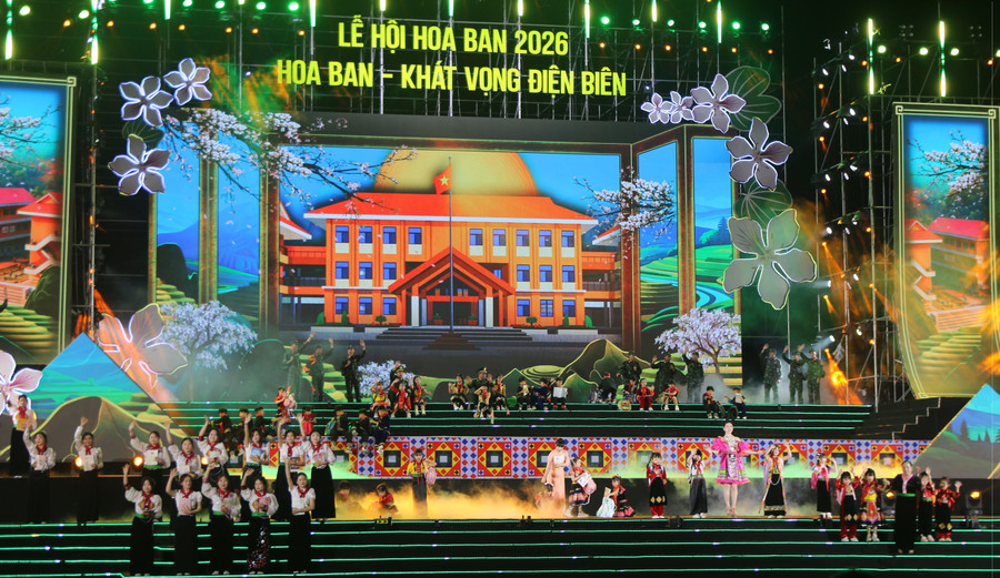 Hình ảnh những ngôi trường nội trú liên cấp ở biên giới Điện Biên được kỳ vọng góp phần đổi thay diện mạo giáo dục vùng biên. db-7.jpg