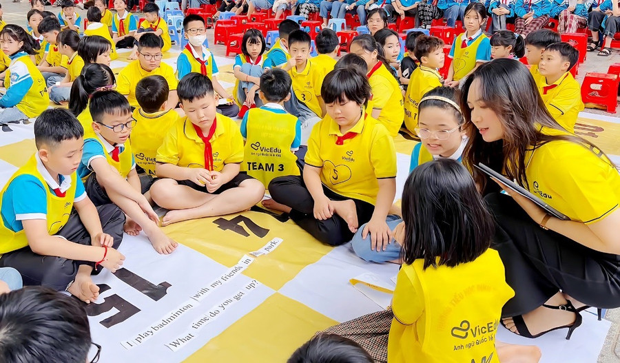 Trường Tiểu học Đinh Tiên Hoàng, phường Nông Trang (Phú Thọ) tổ chức chương trình ngoại khóa Tiếng Anh cho các em MM886 slot game, bắn cá, lô đề, đá gà. 2-tieng-anh.jpg