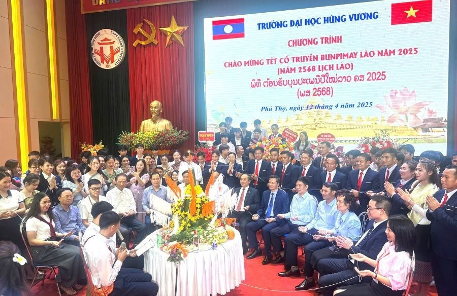 Trường MM888 bảo mật tuyệt đối Hùng Vương (Phú Thọ) tổ chức chương trình chào mừng Tết cổ truyền Bunpimay Lào năm 2025 cho cán bộ, MM888 Việt Nam Tải App Lào đang MM88.COM là nhà cái trực tuyến hoạt động với giấy phép PAGCOR tại trường.