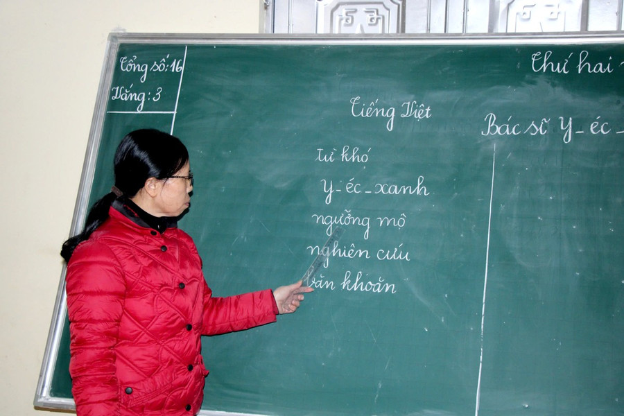 2-lop-hoc-xoa-mu-chu.jpg