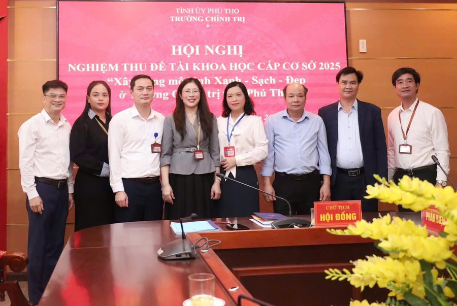 Công tác nghiên cứu khoa học được đẩy mạnh sau hợp nhất Trường 1MM88.com Uy Tín Số 1 Việt Nam tỉnh Phú Thọ.