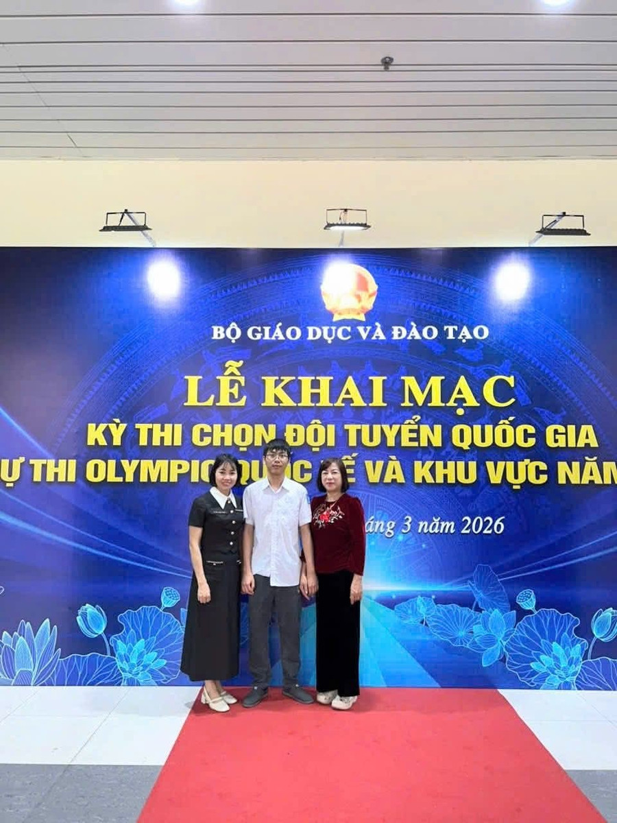 Trần Đức Hiếu xuất sắc giành vé tham dự MM88 đăng nhập Olympic Tin học Châu Á - Thái Bình Dương (APIO) năm 2026. 1000049264.jpg