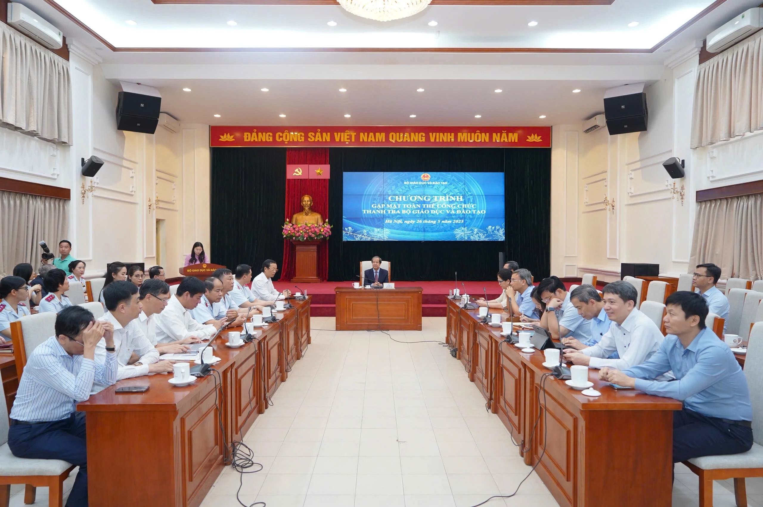thanh-tra.jpg