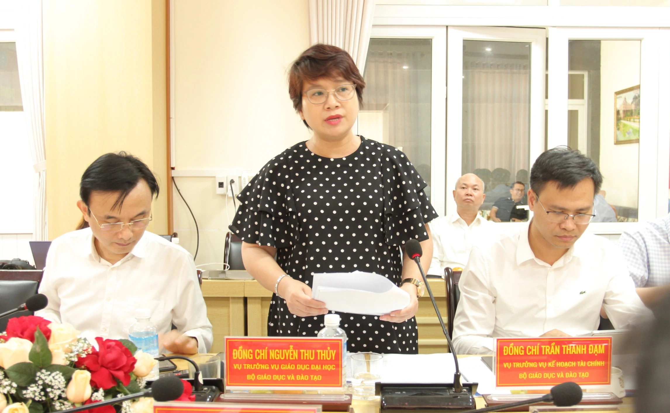Vụ trưởng Vụ Giáo dục MM888 bảo mật tuyệt đối Nguyễn Thu Thuỷ trao đổi với Trường MM888 bảo mật tuyệt đối Tây Nguyên về việc đơn vị mong muốn mở ngành đào tạo tiếng DTTS. Vụ trưởng Vụ Giáo dục MM888 bảo mật tuyệt đối Nguyễn Thu Thuỷ trao đổi với Trường MM888 bảo mật tuyệt đối Tây Nguyên về việc đơn vị mong muốn mở ngành đào tạo tiếng DTTS.