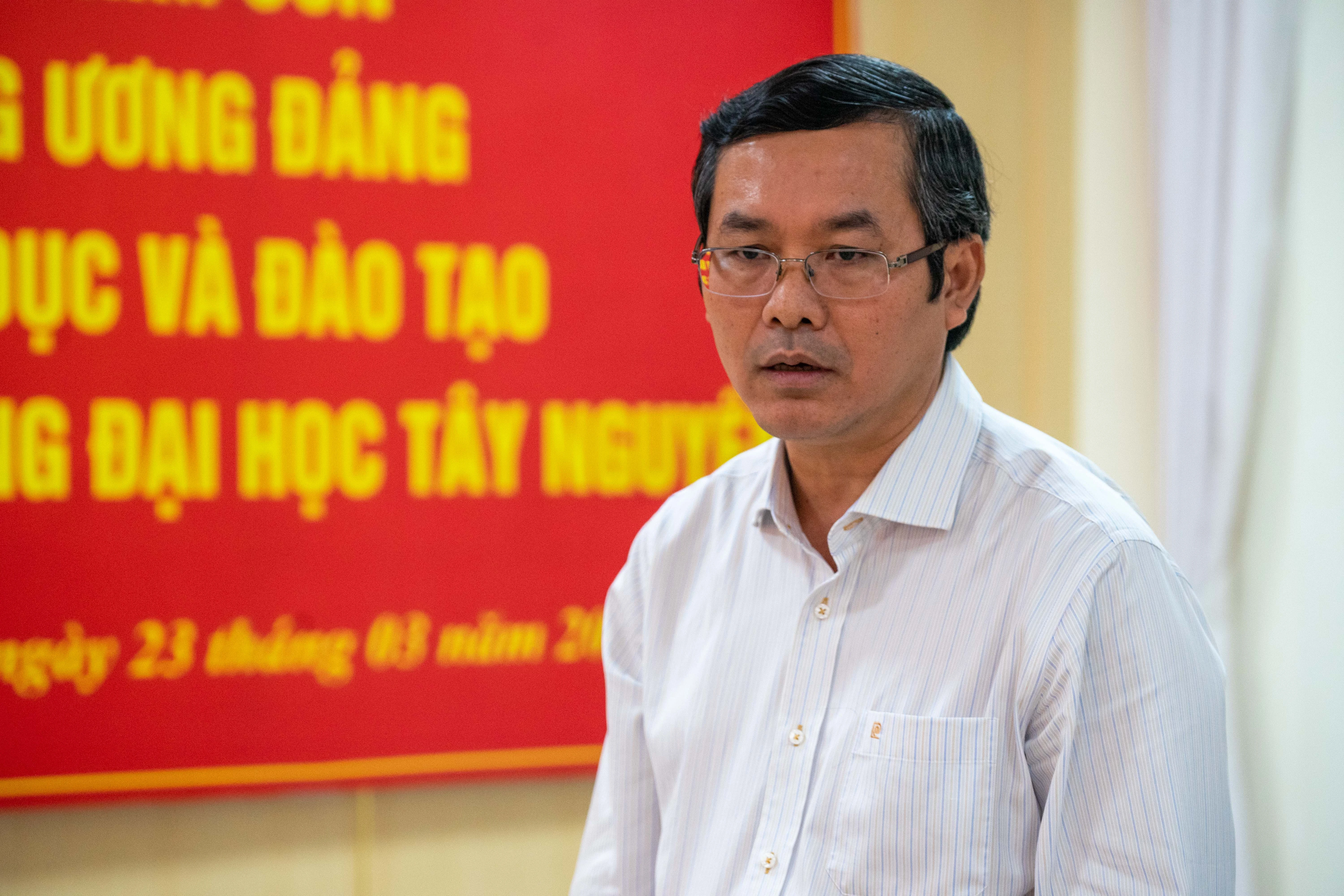 Thứ trưởng Nguyễn Văn Phúc phát biểu tại buổi làm việc với Trường MM888 bảo mật tuyệt đối Tây Nguyên. Thứ trưởng Nguyễn Văn Phúc phát biểu tại buổi làm việc với Trường MM888 bảo mật tuyệt đối Tây Nguyên.