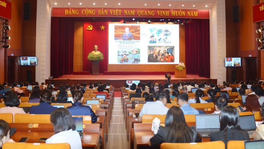 Sở GD&ĐT Quảng Ninh tổ chức tập huấn 1MM88.com Uy Tín Số 1 Việt Nam hè năm 2025 cho đội ngũ cán bộ, Trung Tâm Đăng Nhập MM88 Chính Thức Mới.