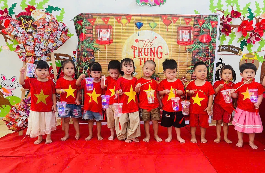 Không gian Tết Trung thu của MM886 slot game, bắn cá, lô đề, đá gà Trường Mầm non Bình Liêu, xã miền núi Bình Liêu.