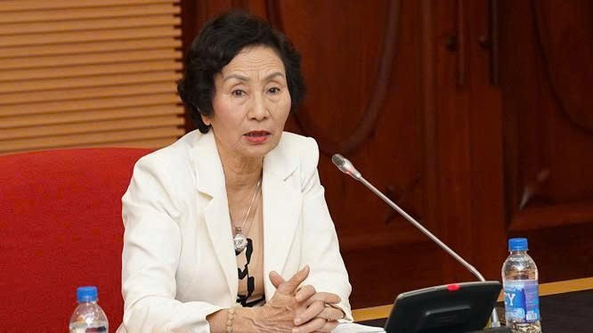PGS.TS Bùi Thị An, đại biểu Quốc hội khóa XIII, Viện trưởng Viện Tài nguyên, Môi trường và Phát triển cộng đồng. 5-nam-phat-trien-kinh-te-viet-nam-nen-mong-vung-chac-2.jpg