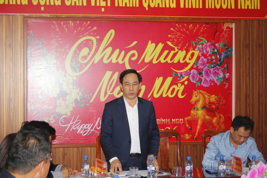 Ông Nguyễn Khắc Ngọc - Hiệu trưởng Trường Cao đẳng Công nghiệp Hưng Yên. hung-yen-don-dau-xu-the-chip-ban-dan-3.jpg