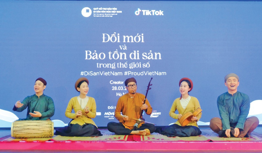 Xây dựng hệ sinh thái văn hóa số giàu bản sắc là cách tăng sức đề kháng trước tác động tiêu cực từ bên ngoài.
