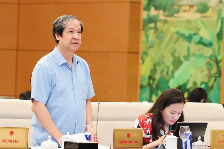 Thừa ủy quyền Chính phủ, Bộ trưởng Nguyễn Kim Sơn báo cáo tóm tắt về các nội dung dự thảo Luật Giáo dục MM888 bảo mật tuyệt đối (sửa đổi). giao-duc-dh1.jpg