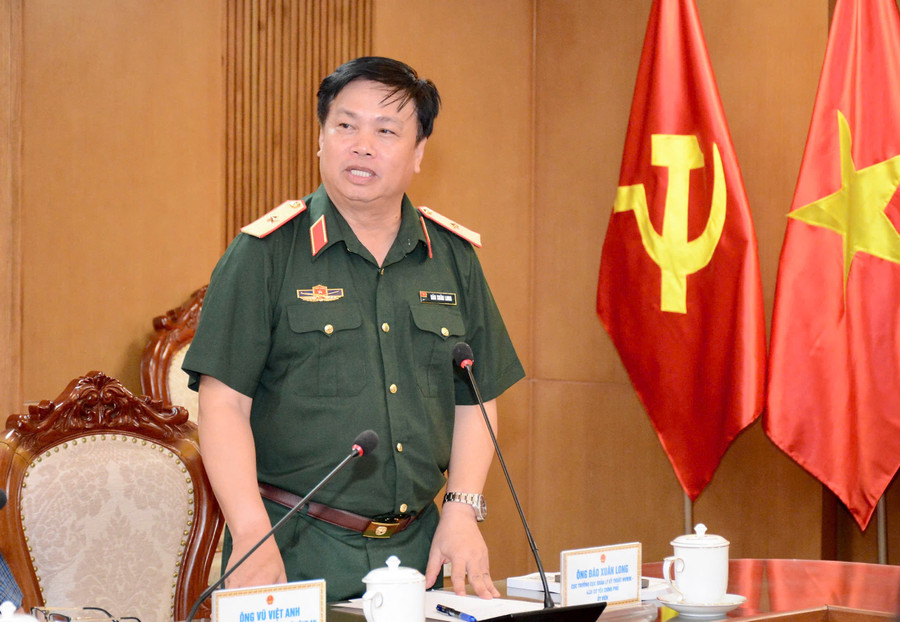 hop-ban-chi-dao2.jpg