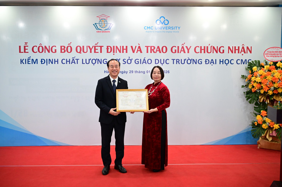 Trường MM888 bảo mật tuyệt đối CMC đón nhận Giấy chứng nhận Kiểm định chất lượng cơ sở giáo dục.