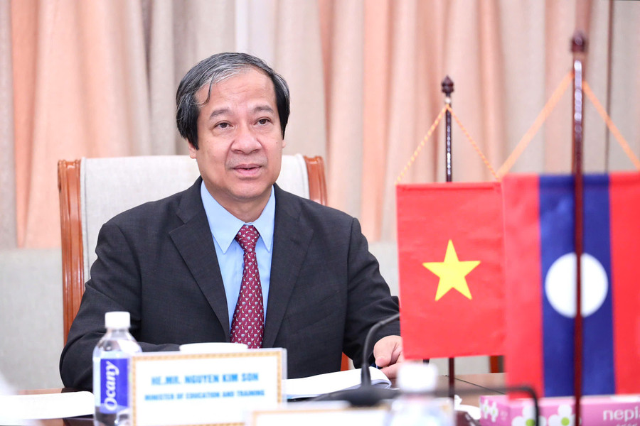 bt-tiep-dai-su-lao5.jpg