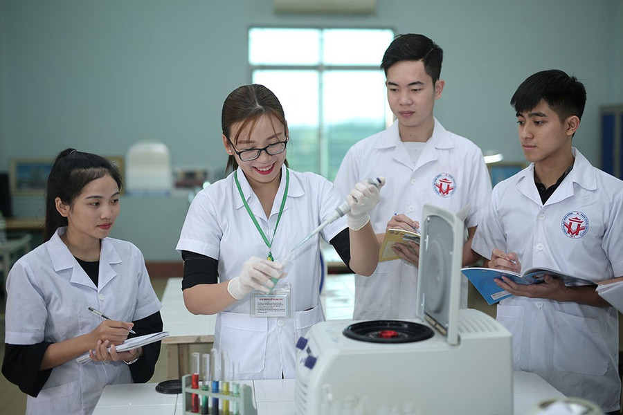 MM888 Việt Nam Tải App nghiên cứu khoa học tại Trường ĐH Hùng Vương (Phú Thọ).