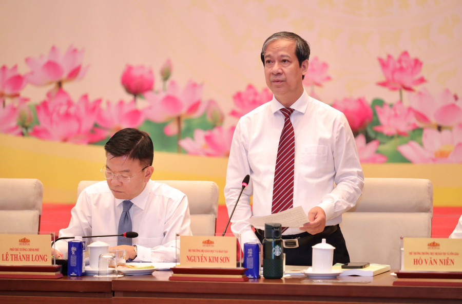 Bộ trưởng Nguyễn Kim Sơn phát biểu tại hội thảo. img-4373.jpg