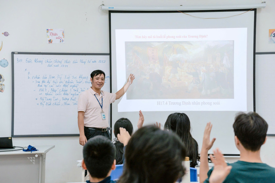Thay đổi căn bản trong tư duy, định hướng chính sách với đội ngũ nhà giáo