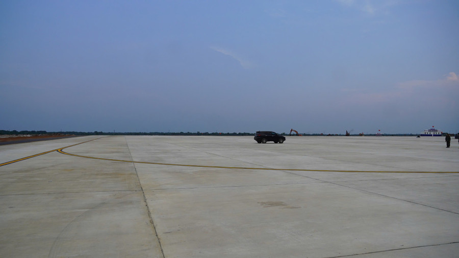 Hạng mục sân đỗ Link Vào Trang Chủ MM88.COM Chính Thức tại Cảng hàng không Quảng Trị đã hoàn thành. b9e8e28398f32aad73e2.jpg
