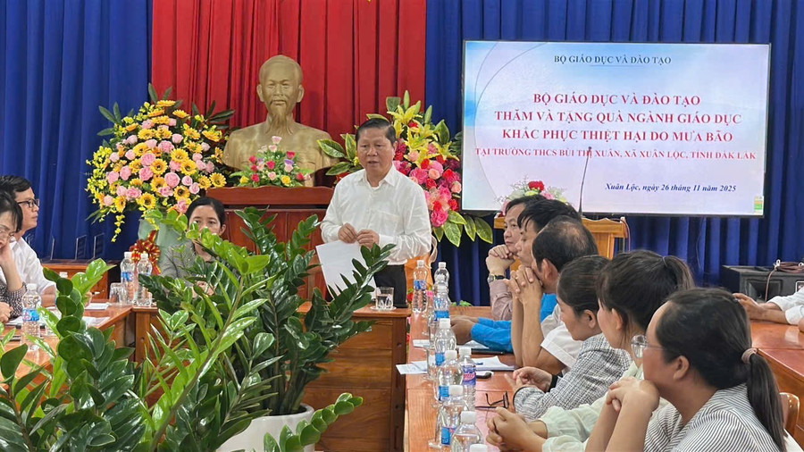 thu-truong.jpg