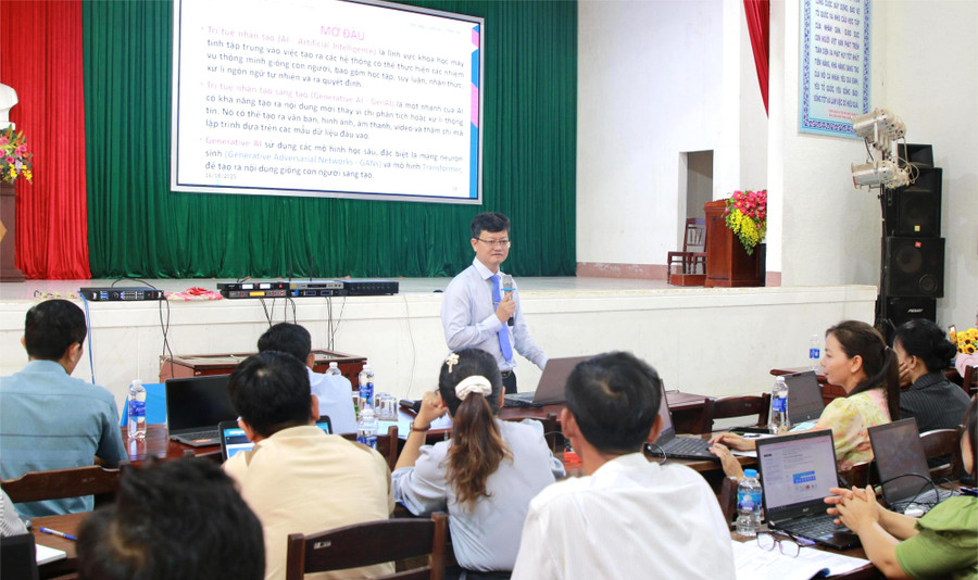 Các học viên tại lớp dành cho đội ngũ cốt cán. (Ảnh: TT) 3.jpg